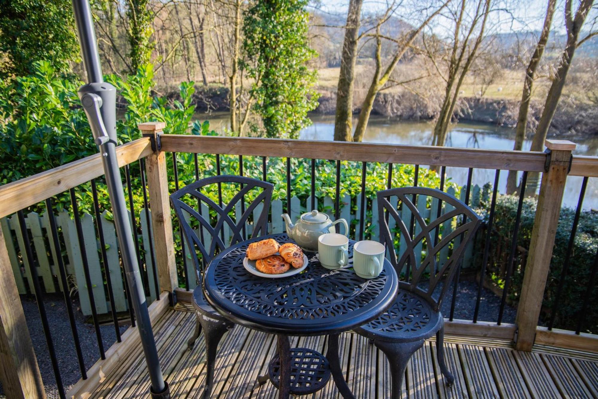 Rivers Edge Ironbridge Bagian luar foto